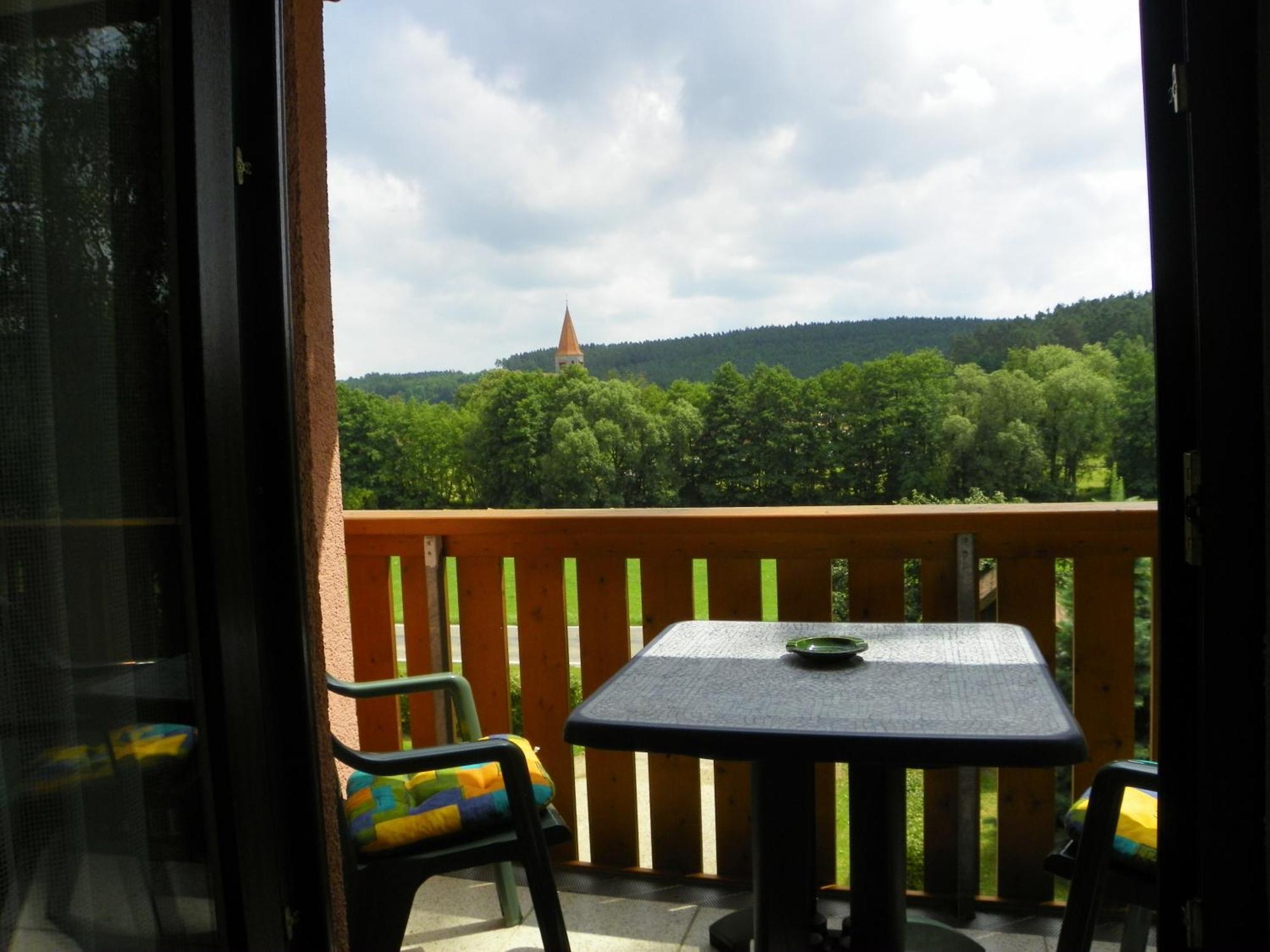 Landhotel Steigerwaldhaus Burghaslach Bagian luar foto