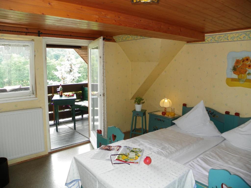 Landhotel Steigerwaldhaus Burghaslach Bagian luar foto
