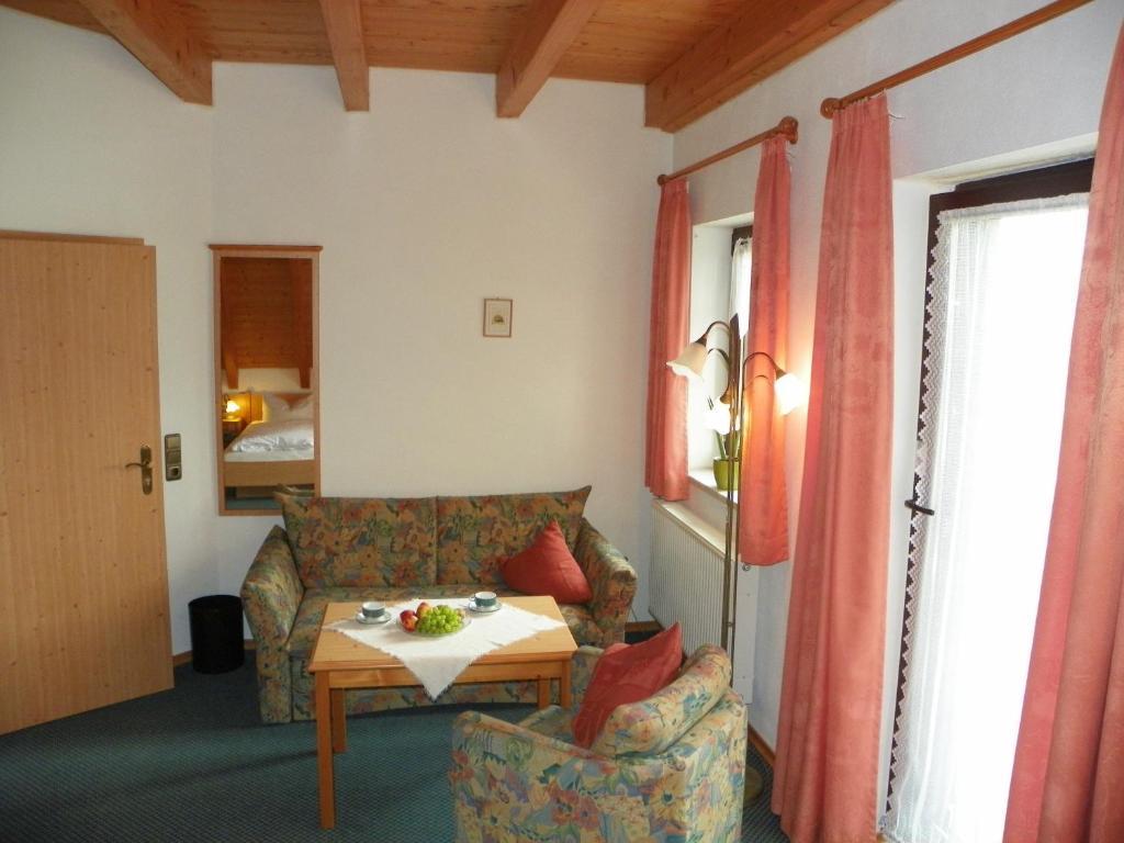 Landhotel Steigerwaldhaus Burghaslach Ruang foto