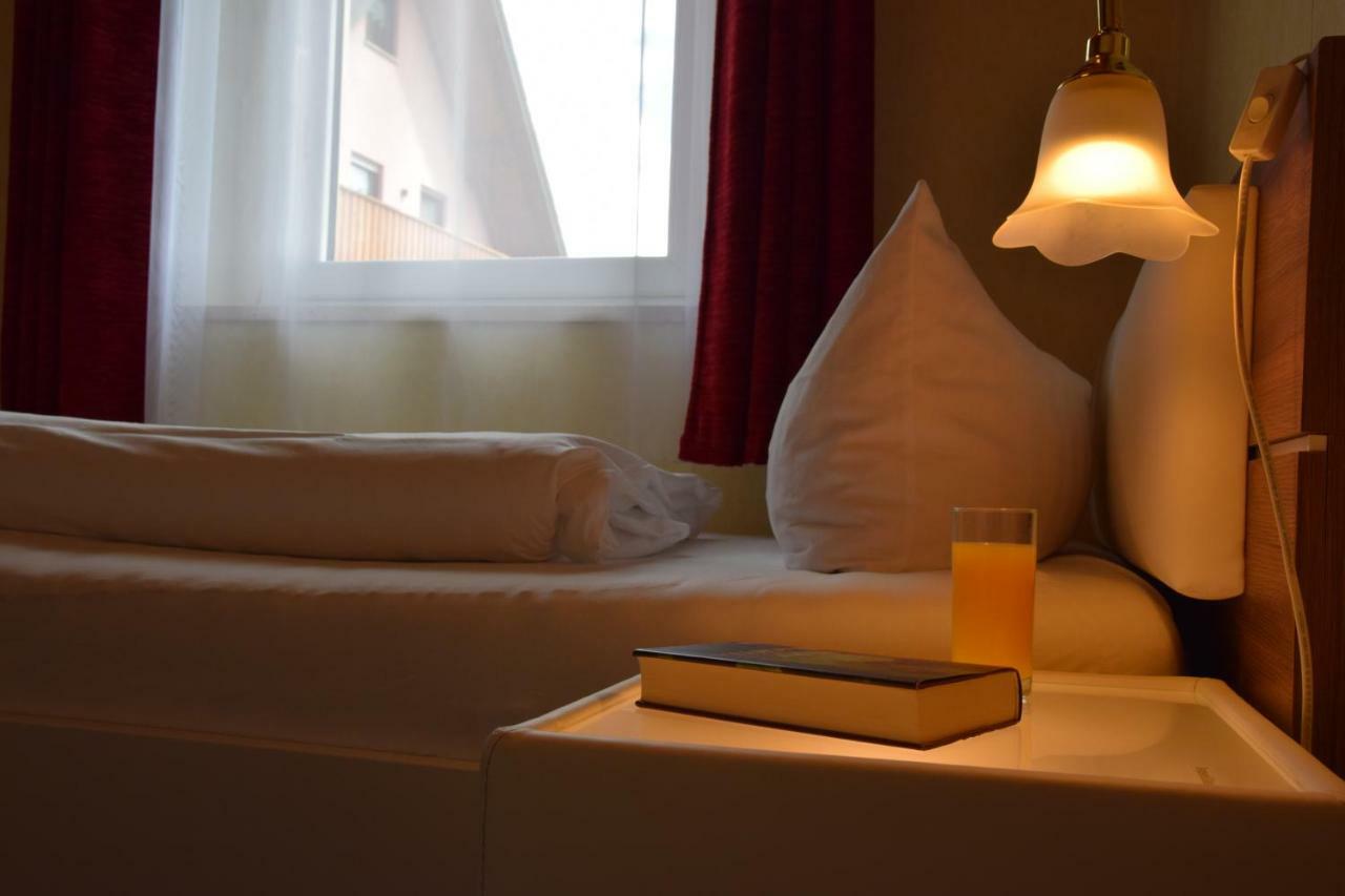 Landhotel Steigerwaldhaus Burghaslach Bagian luar foto